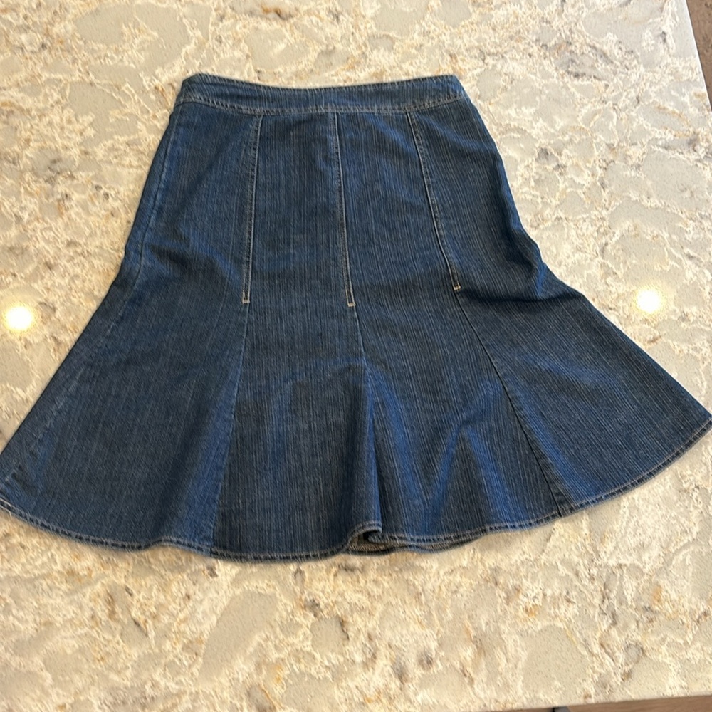 Black House/White Market denim flared short, size 2 - Picture 7 of 8